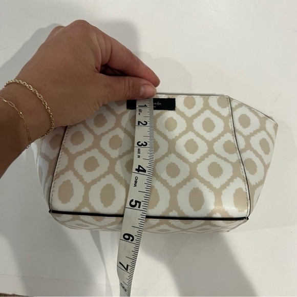 NWT Kate Spade Small Eady Makeup Cosmetic Travel Bag - Picture 5 of 7